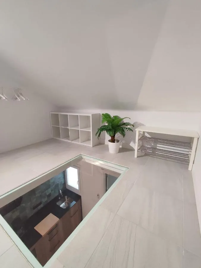 Carihuela Home 托雷莫利诺斯 0*,  西班牙
