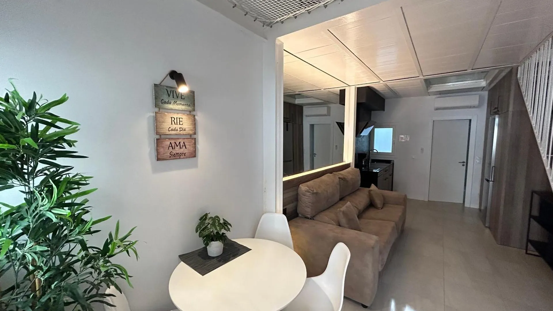Carihuela Home 托雷莫利诺斯 公寓
